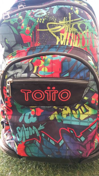 Mochila Totto - para 1º e 2º ciclo (com garantia)