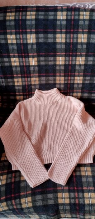 Продам свитер женский