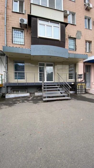 Аренда помещения в Харькове на пр. Науки.