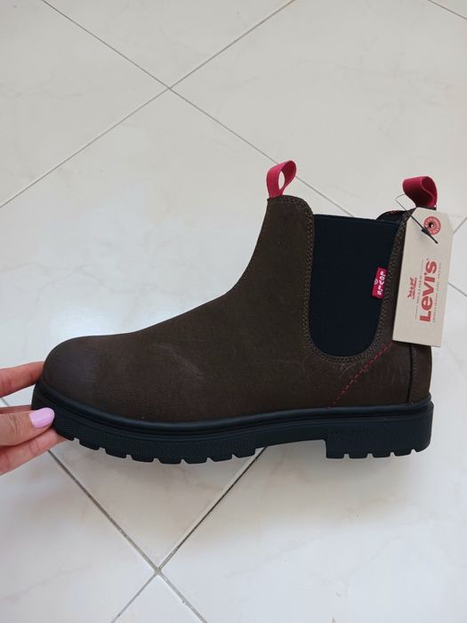 Botas Levi's Novas