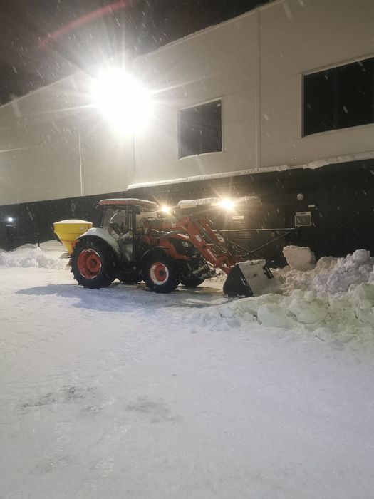 Odśnieżanie dróg, placów,dachów itp, minitraktory quad 4x4,minikoparka