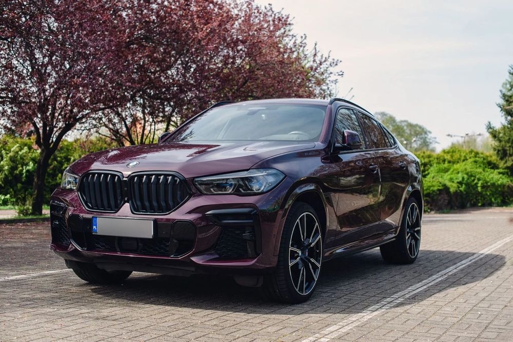 BMW X6 BMW X6 M50i xDrive 2022r. Faktura VAT