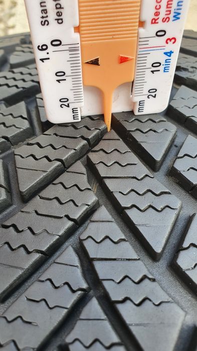 225/55 R17  1шт Bridgestone (Бриджестон) Авторезина, шини.