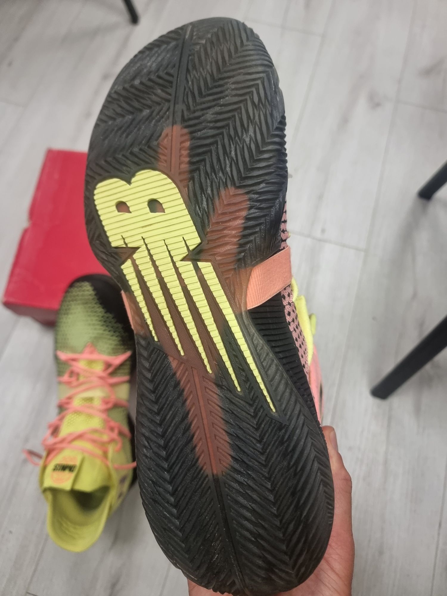 Кросівки баскетбольні New Balance Omn1S Peach BBOMNXA2  розмір  49.5