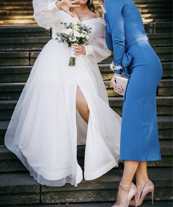 Весільна сукня