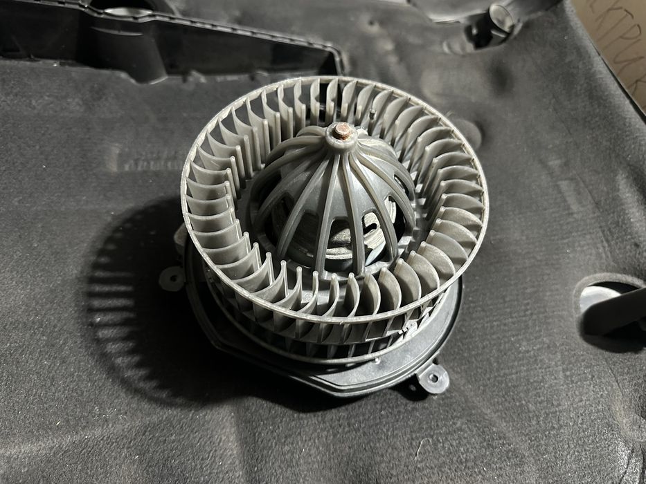 Моторчик пічки mersedes W211 2006 р.