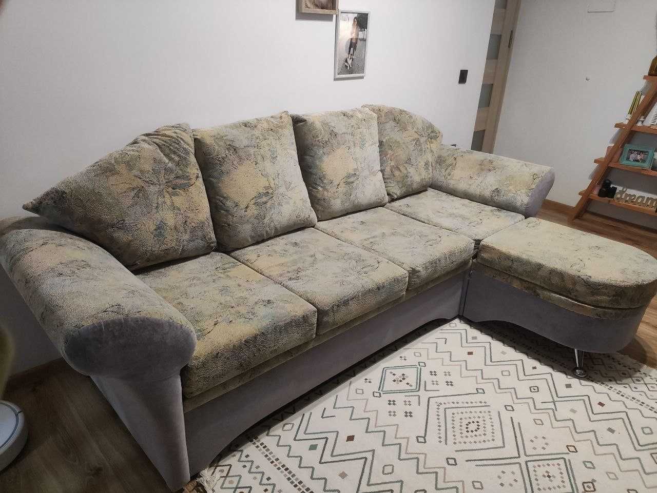 Продам диван (розкладний)