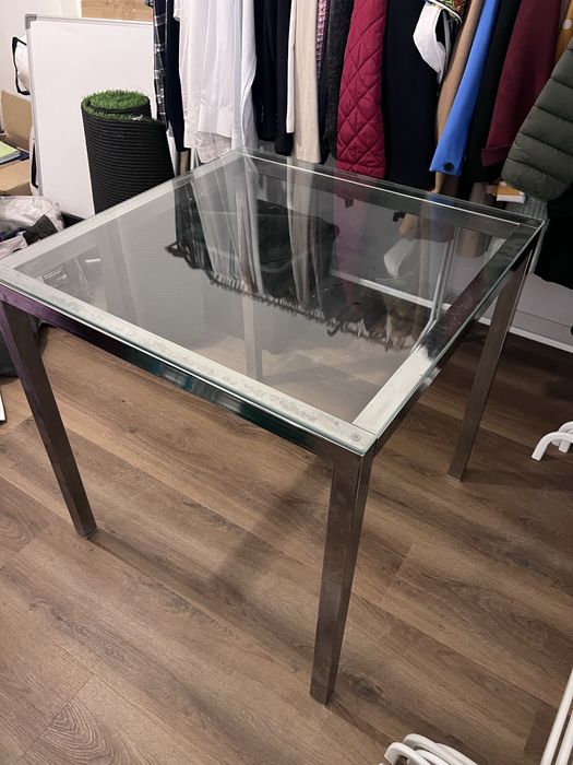 Mesa tampo vidro ikea 73x73cm