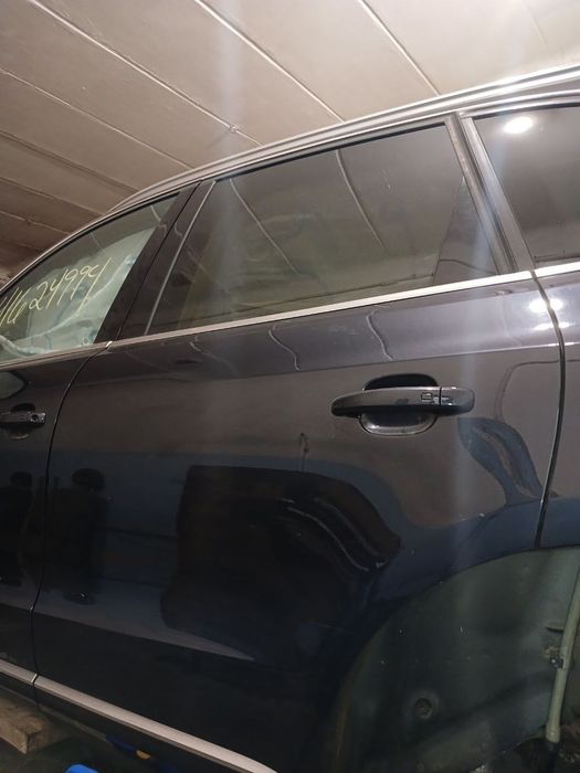 Двері Ауді Audi Q5