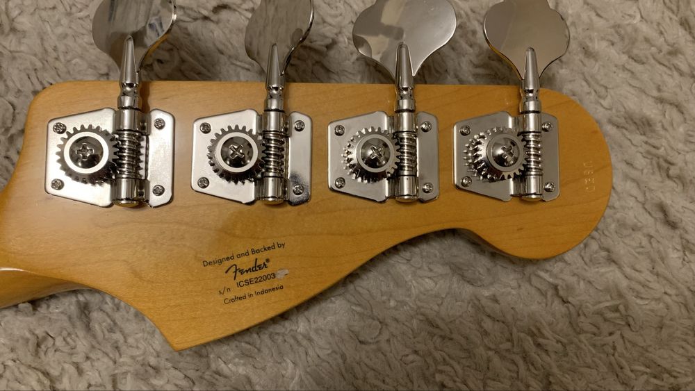 Leworęczny gryf basowy Squier Precision Bass Classic Vibe