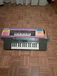 Piano eletrónico Casio S39