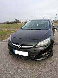 Opel Astra 1.4 benz, 2013r