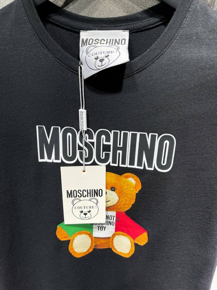 Жіноча Футболка Майка Топ у стилі Moschino Москино