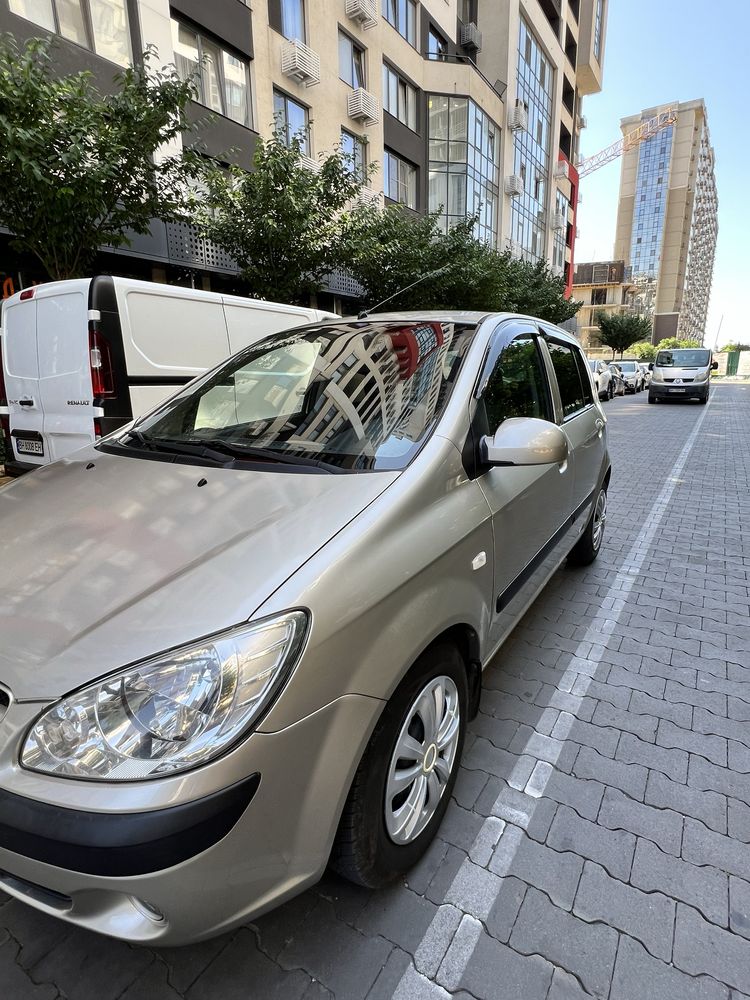 Продам HYUNDAI GETZ 2008 1.4 механика