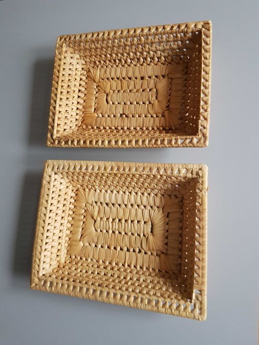 Koszyk na pieczywo  24x18 cm z czasów PRL (2 sztuki)