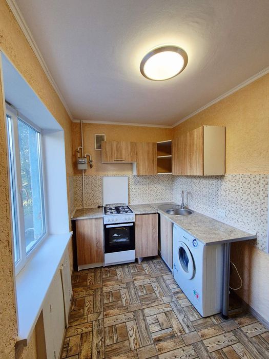 Продаж 1к великогабаритної квартири, вул.Ю.Коваленка