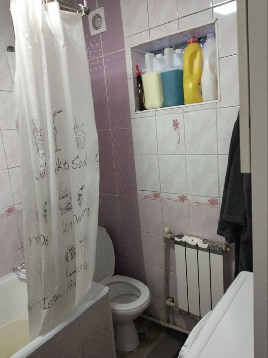 Частина будинку з окремим двором на Юрівці!