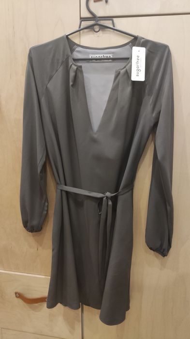 NOWA Sukienka Sugarfree szara mini długi rękaw Kasia Tusk