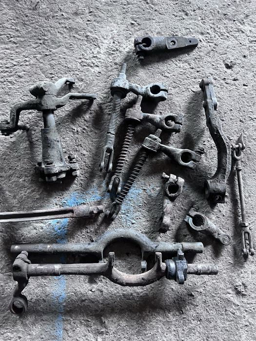 Кронштейни Зил 131 130 кабіни,мотора,зчеплення