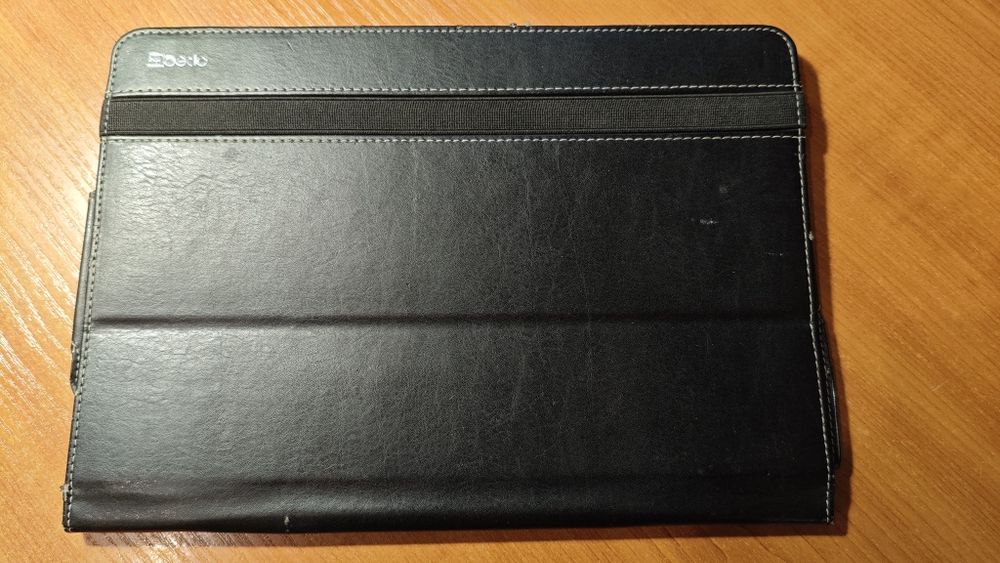 Продается чехол для Asus T100TA..