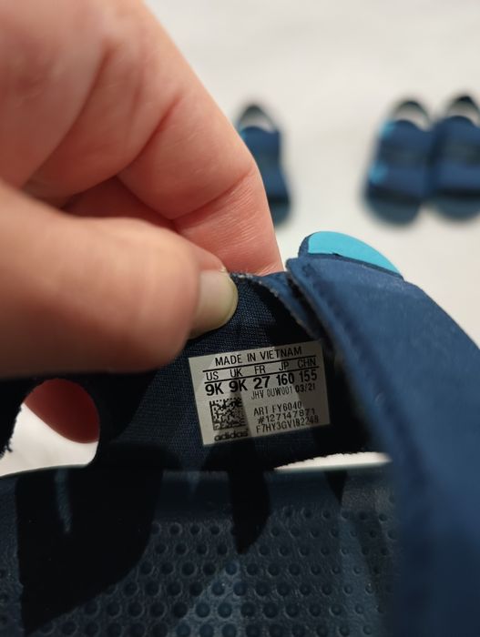 Sandały dziecięce adidas altaswim rozmiar 27