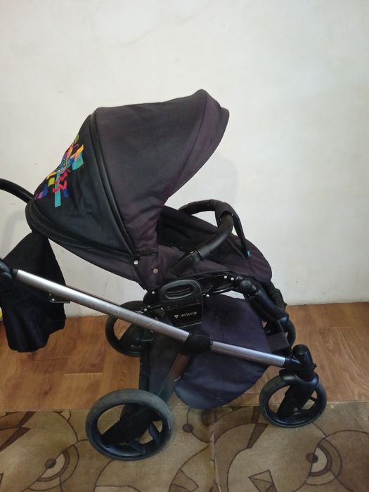 Продам дитячу коляску