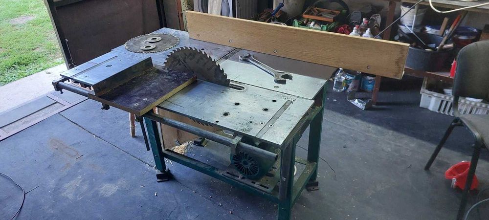 Станок фуговально-распиловочный, самодельный.