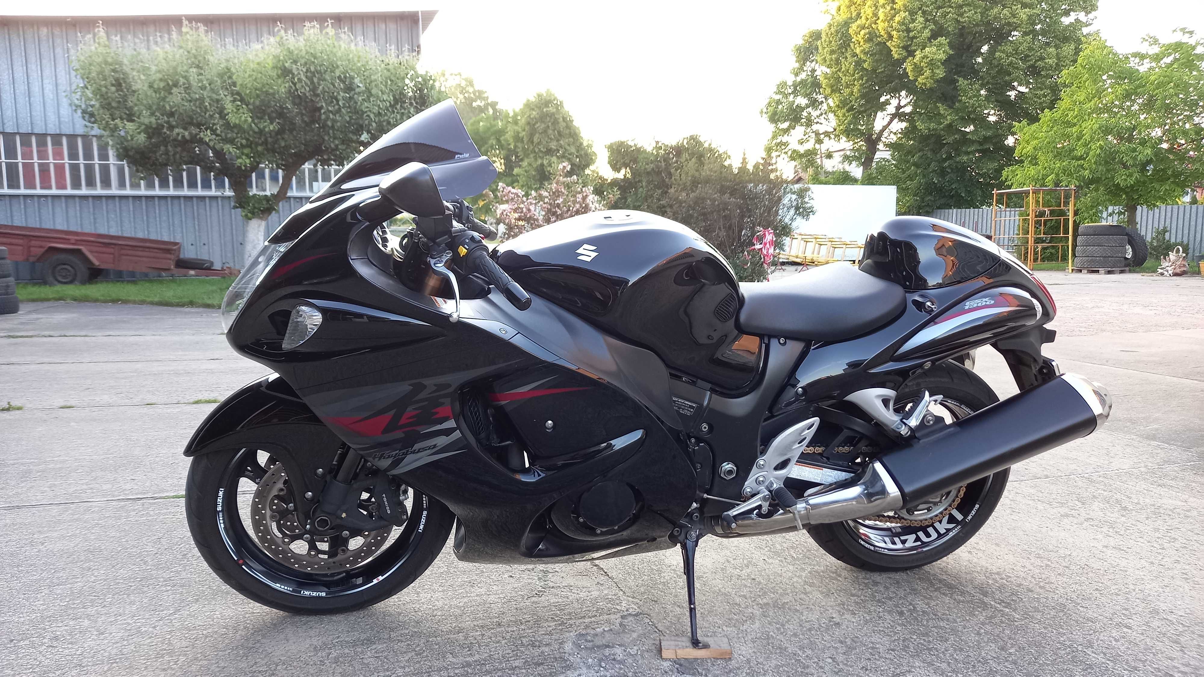 Suzuki GSX1300R Hayabusa