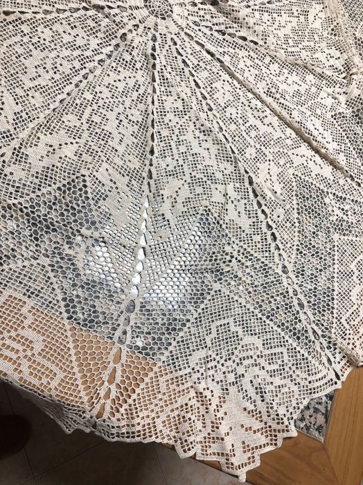 Toalha em renda feita à mão