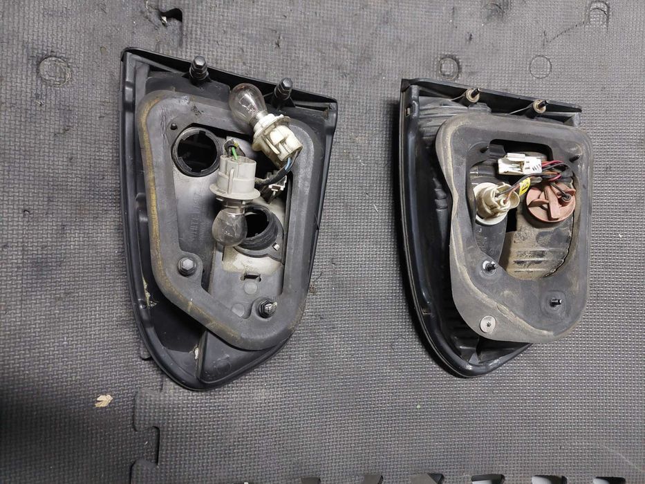 farolins traz esq lado da mala Hyundai h1