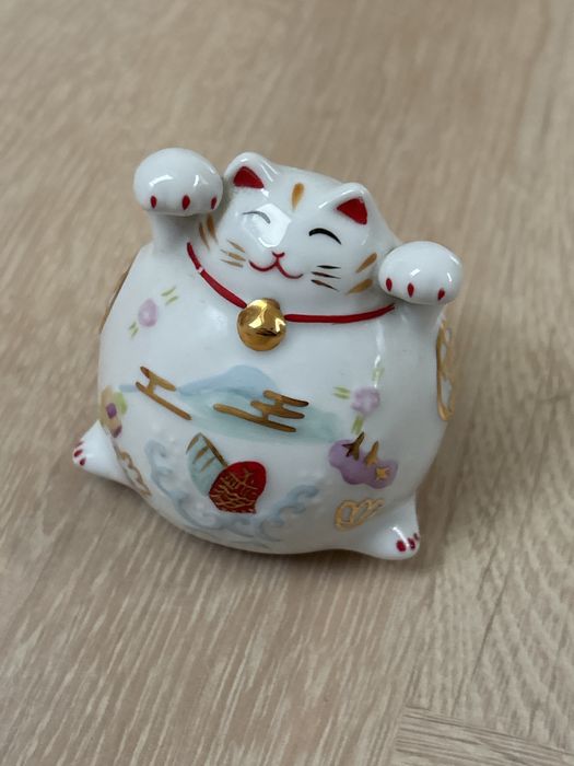 Skarbonka chiński kotek