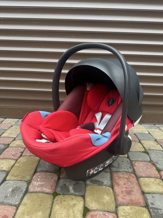 Автокрісло Cybex Aton m Ferrari