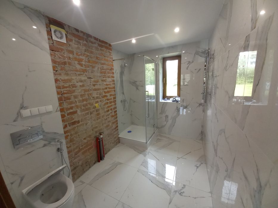 Kompleksowe Remonty Łazienek, usługi glazurnicze, wykończenia wnętrz.,