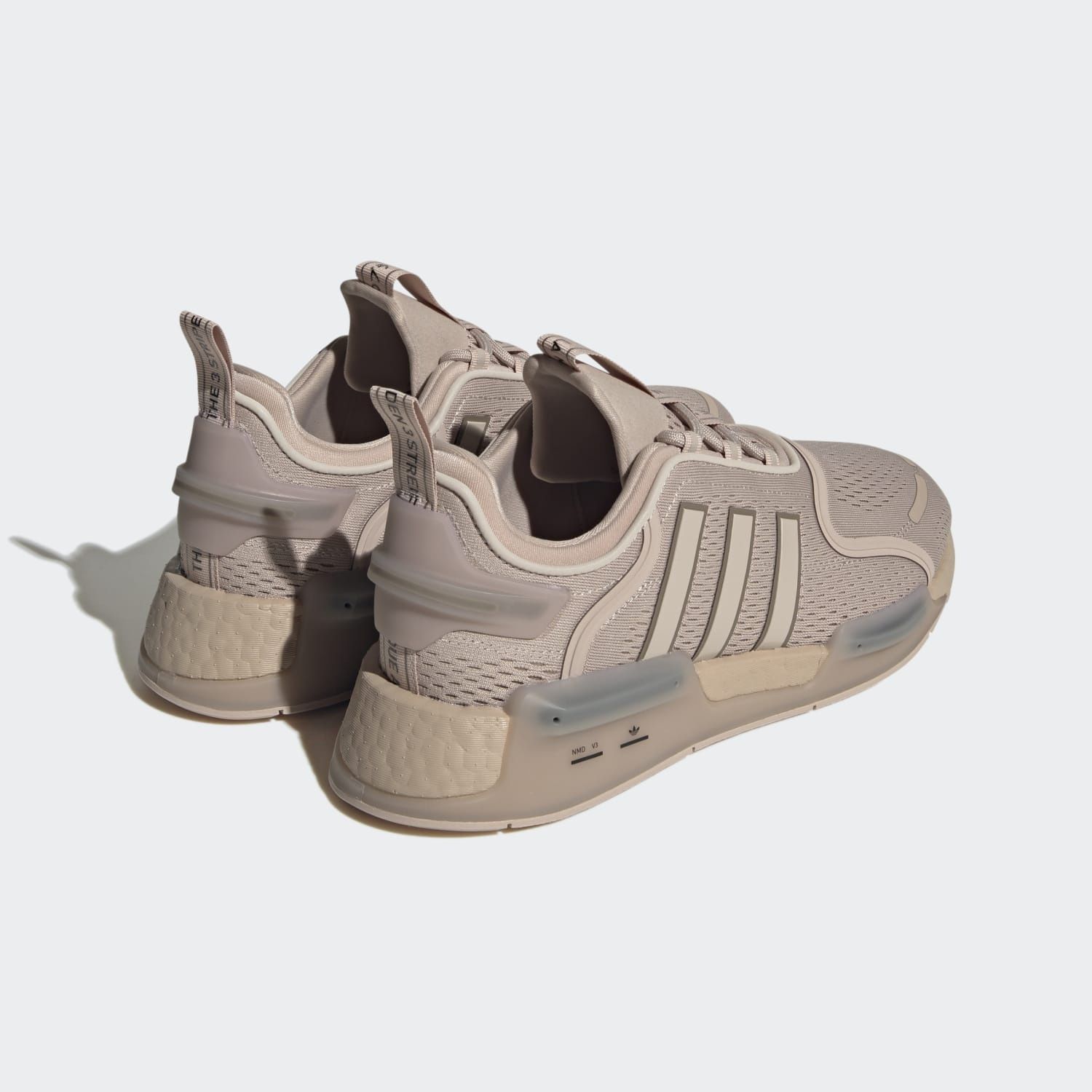 Kicksy Adidas Originals NMD_V3 EUR 47 1/3 CM 30,5