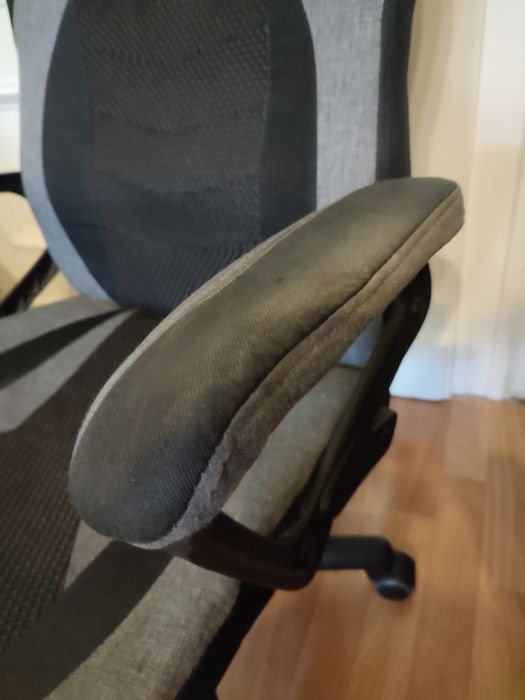 Fotel gamingowy kubełkowy HUZARO 2.5 szary