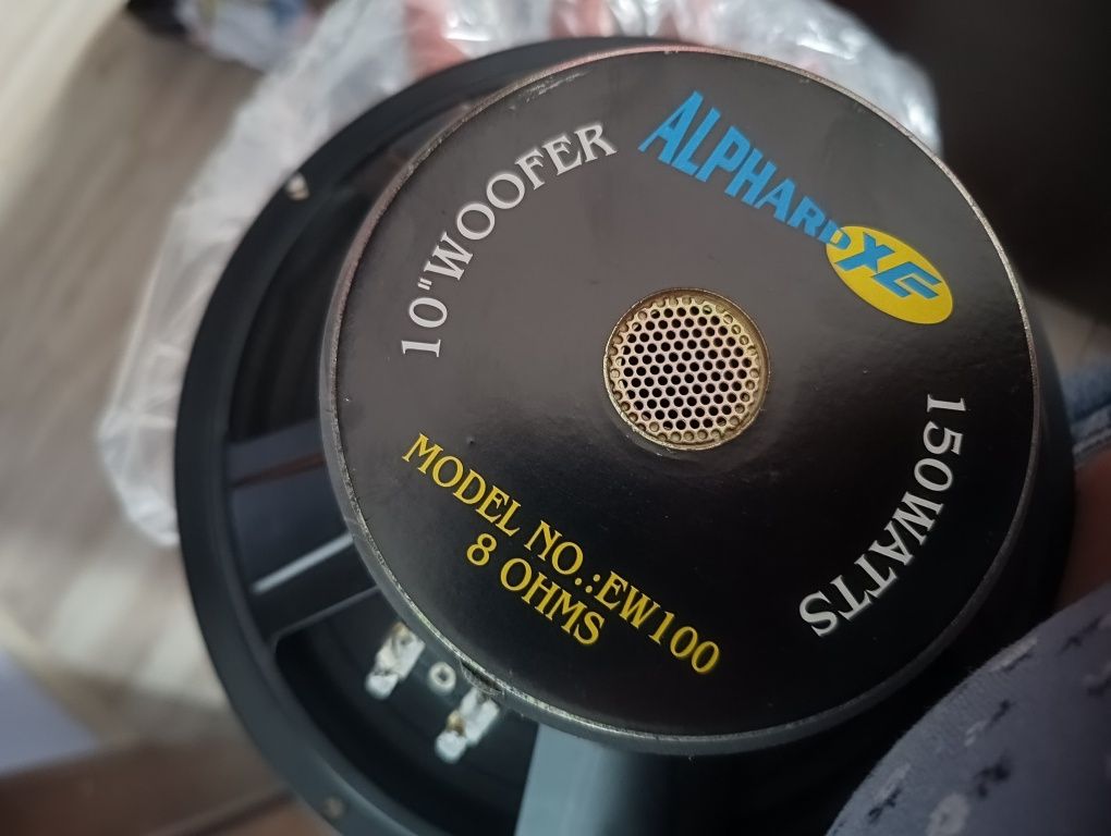 Nowy glosnik 8ohms , 10'woofer, 150watts