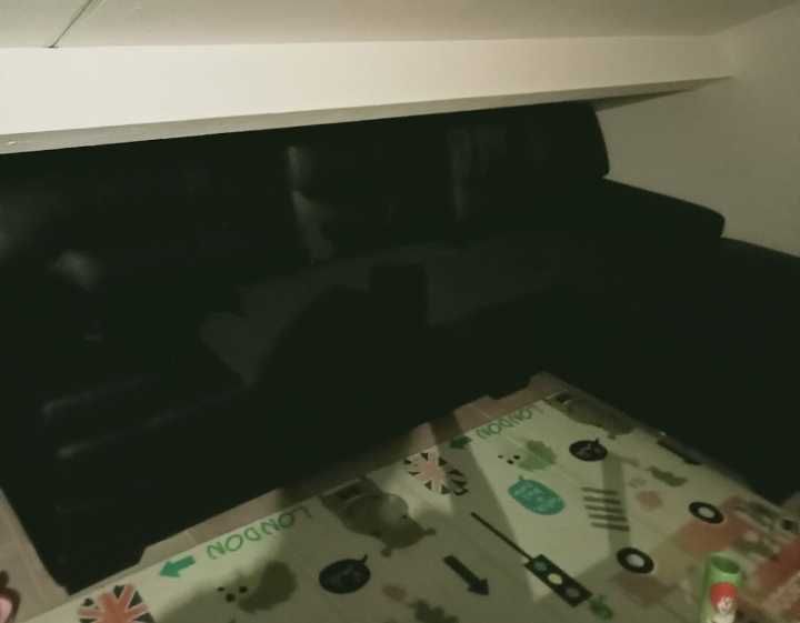Sofá pele sintética com chaise long