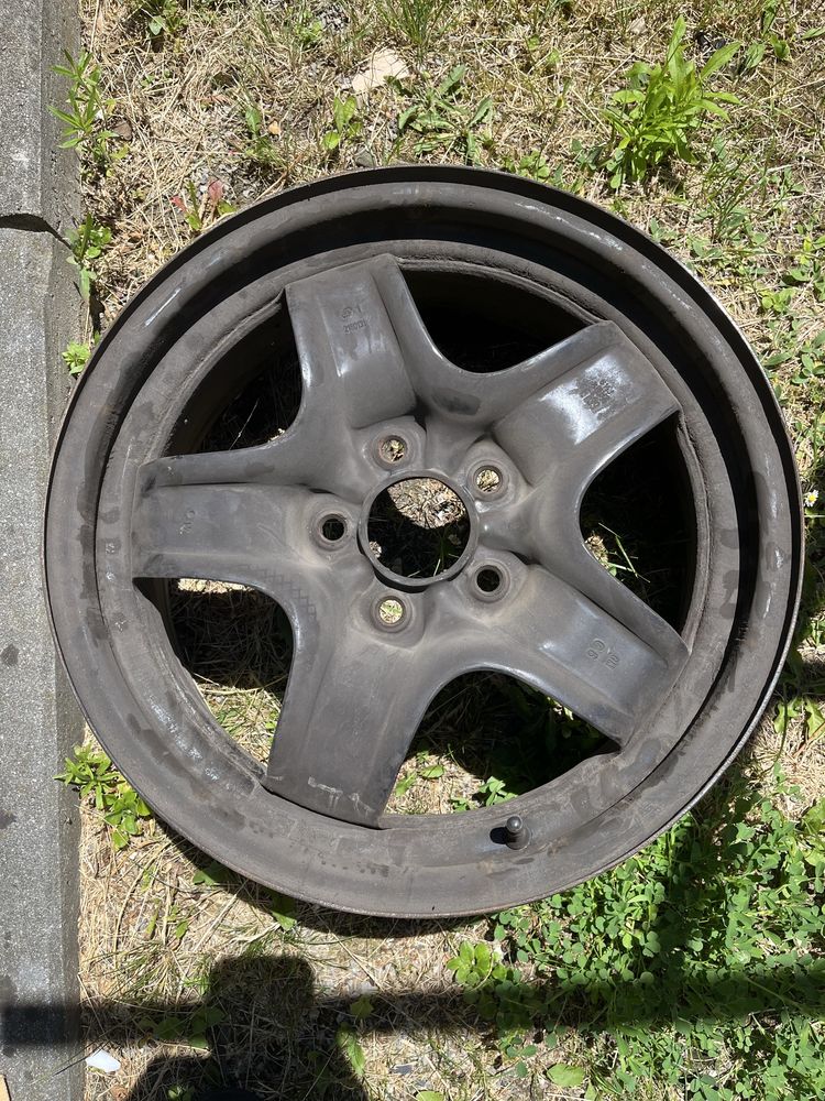 Felgi strukturalne 16’’