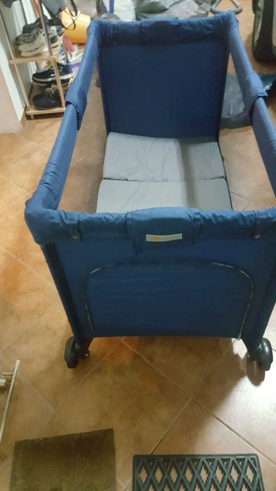Cama de viagem para crianças e bebe