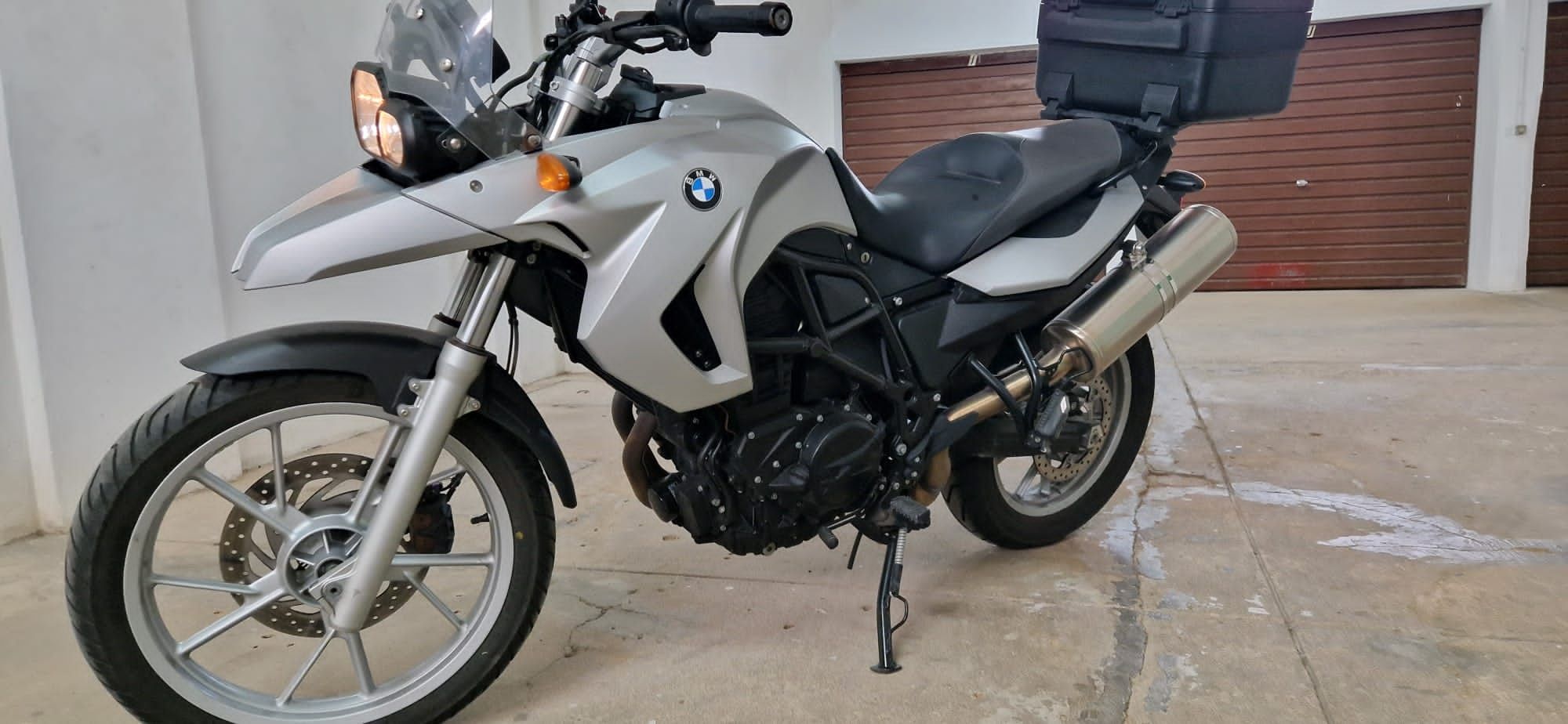 Vende-se Bmw 650 Gs motor 800cc