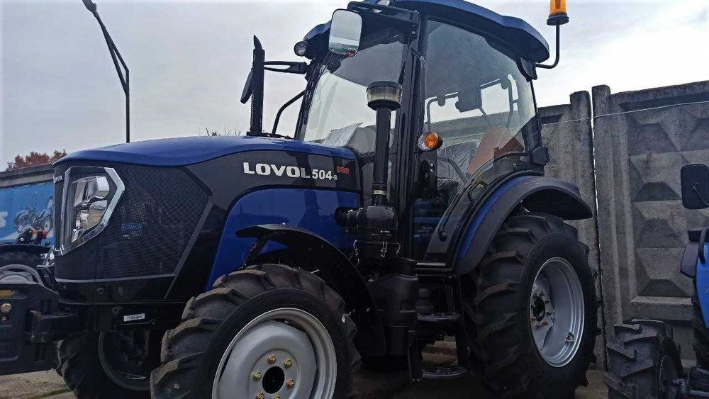 Трактор Ловол 504 Pro з кабіною+ кондиціонер, синхронна коробка