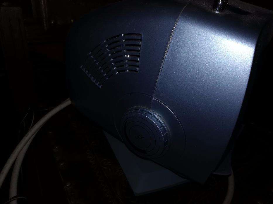 Televisão/Rádio portátil