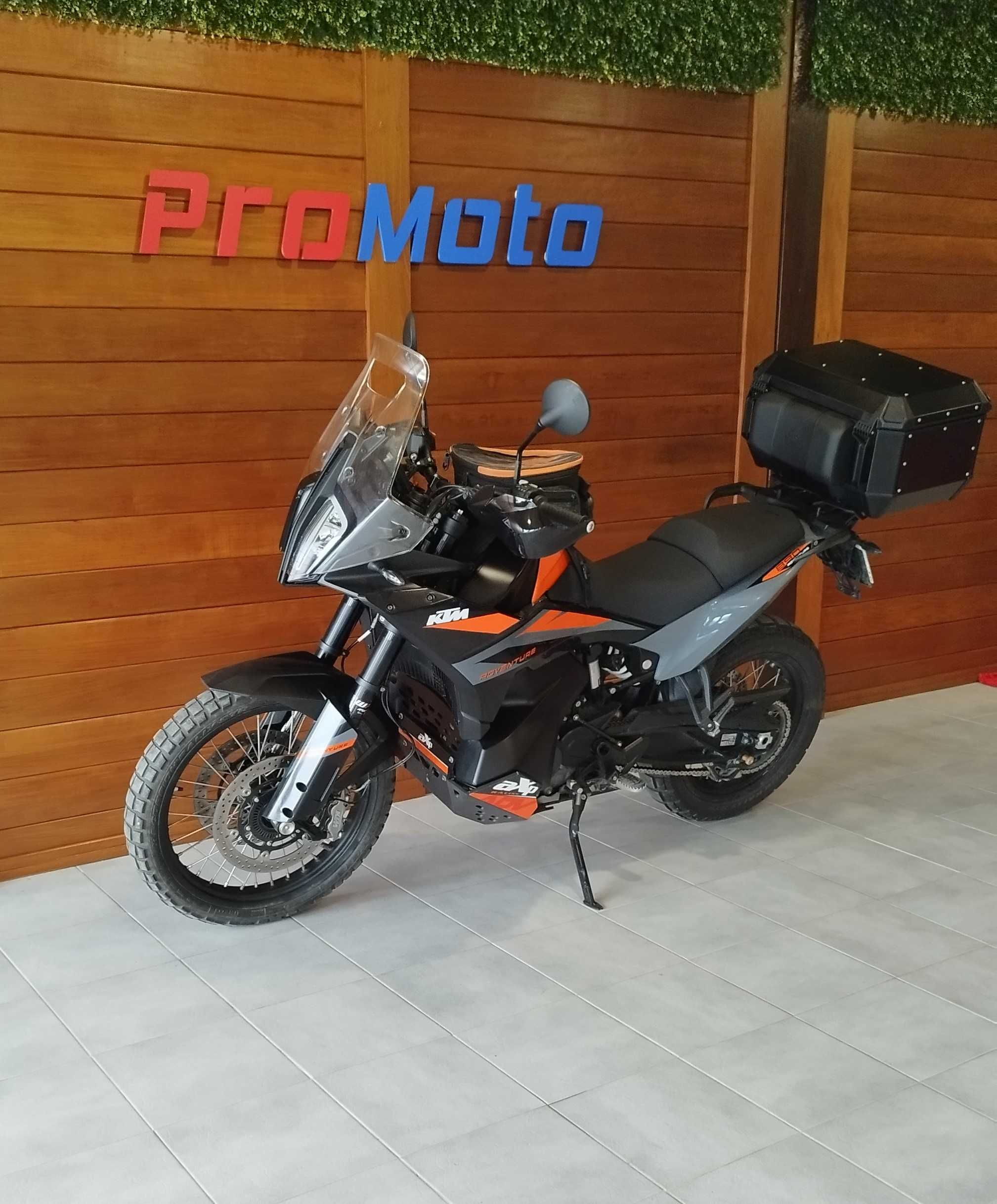 KTM 890 Adventure