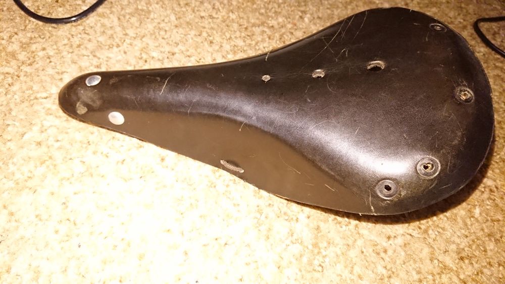 Чепрак шкіряний для сідла B17 Brooks чи аналогів