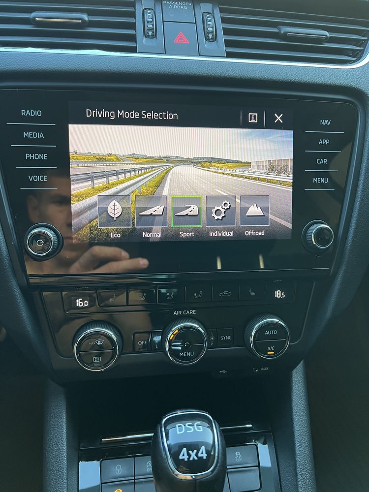 SKODA SCOUT 2018 рік