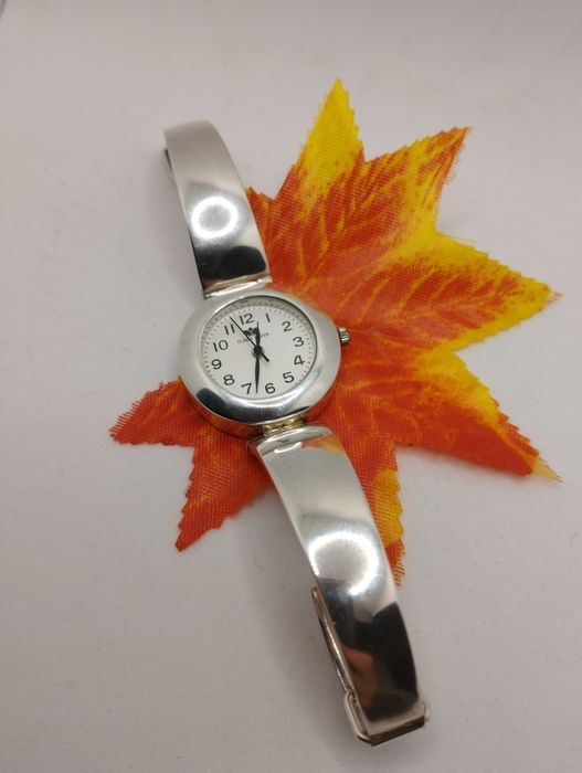 Srebrny damski zegarek, na baterie, próba 925