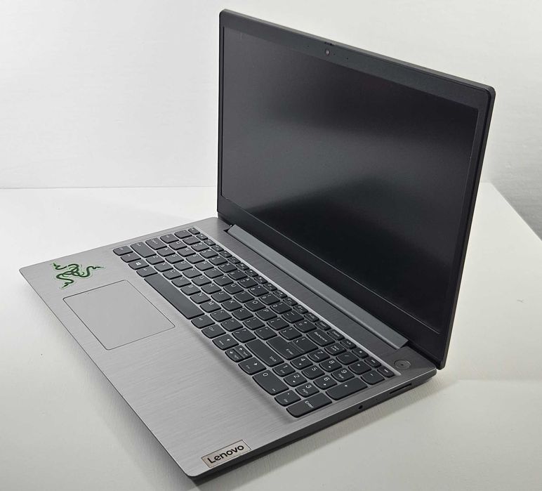 Laptop Lenovo Ideapad 3 15,6" AMD Ryzen uszkodzony