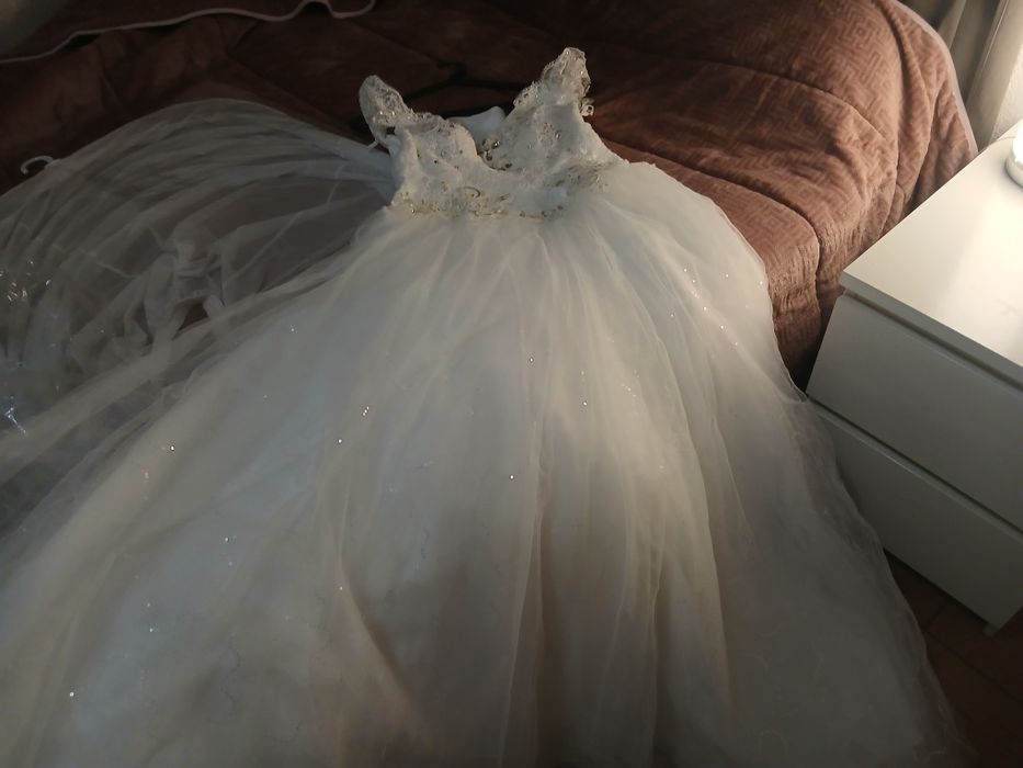 Vendo vestido de noiva