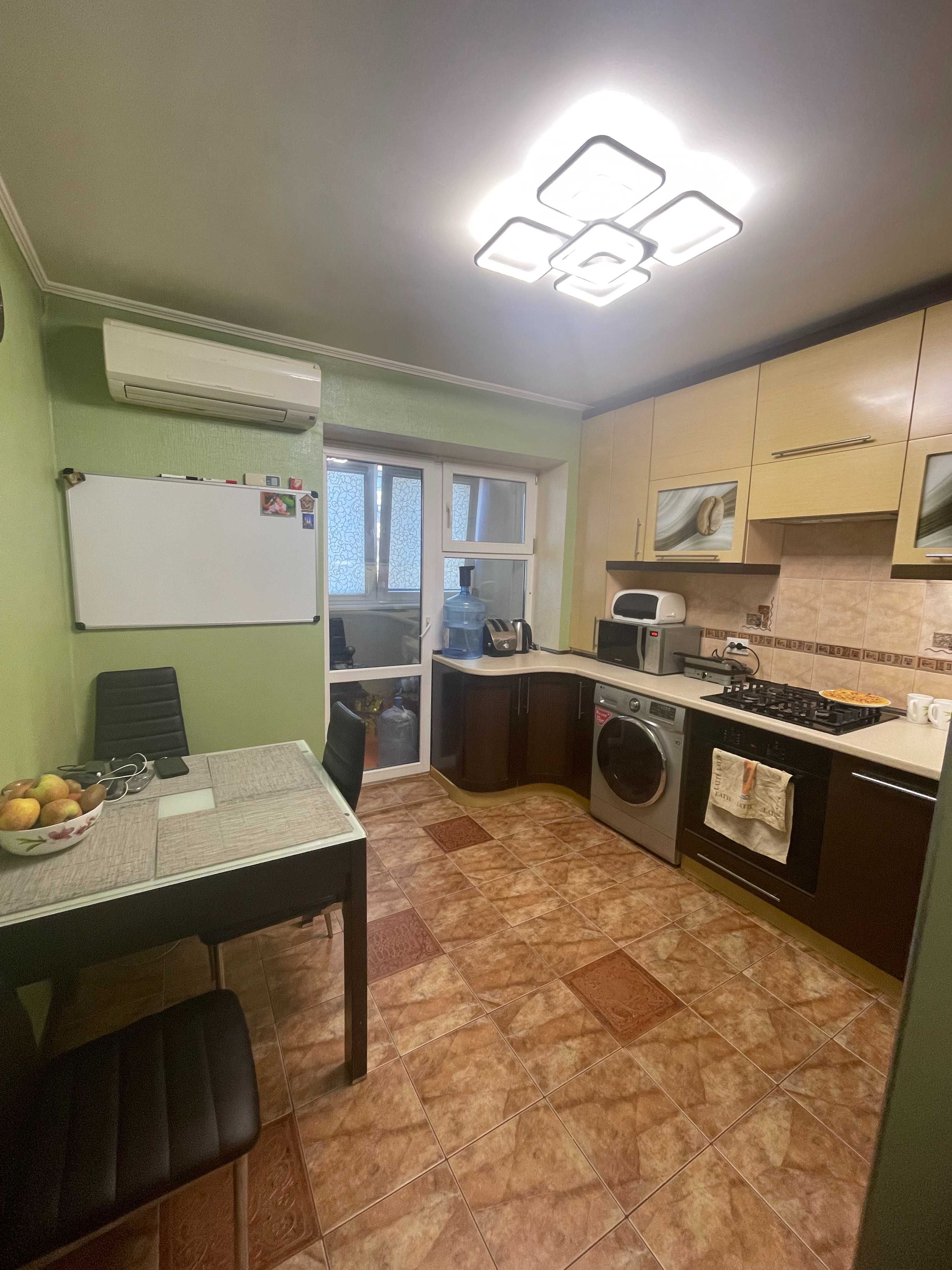 Продам 2-х к.квартиру в ЖК Мікромегас на Сахарова