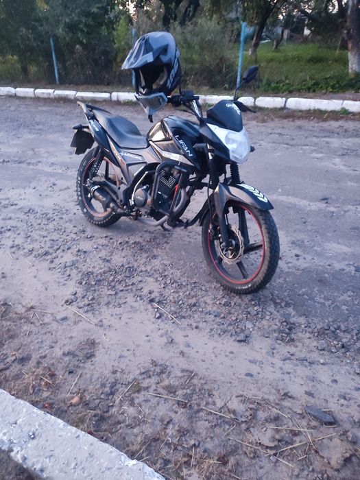 Продам мотоцикл ліфан 150 2 е торг